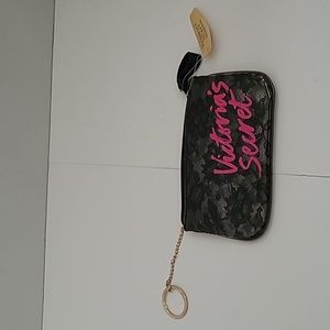 Victoria's Secret vinyl key chain purse nwt.